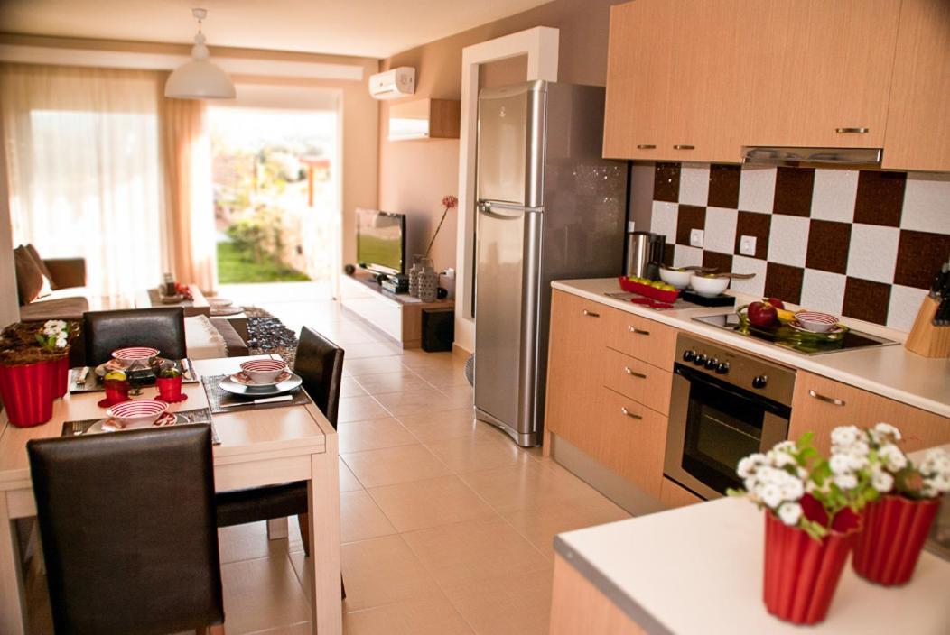 Next To Haraki Beach , Taverns Bars & 10 To Lindos 外观 照片